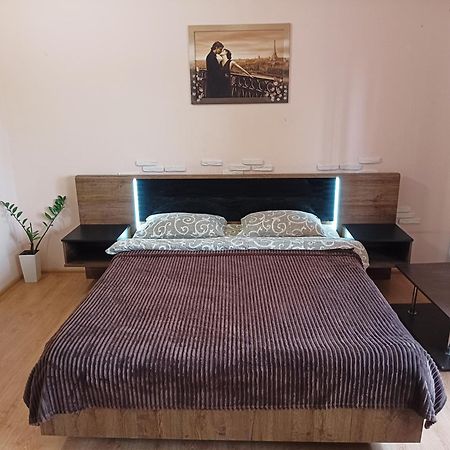 Studio Apartments In Center New 5 Floor Без Ліфту Ivano-Frankivsk Rom bilde