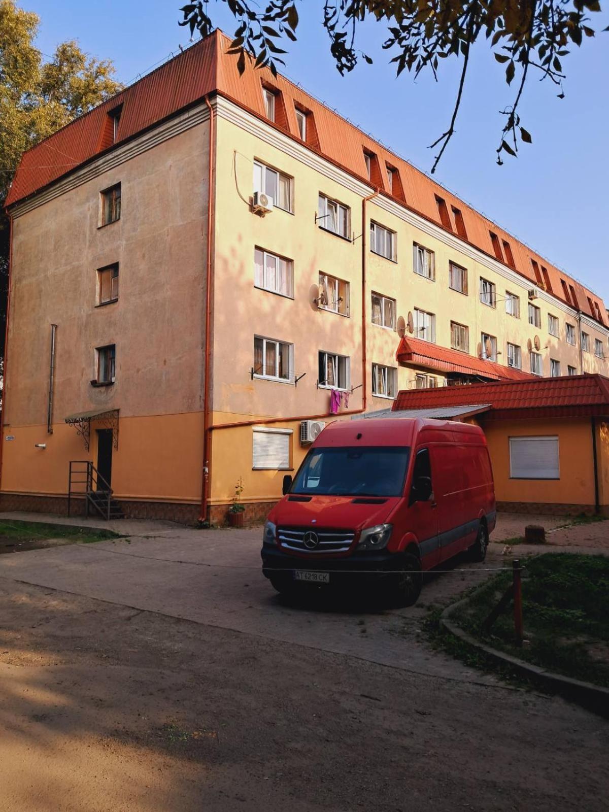 Studio Apartments In Center New 5 Floor Без Ліфту Ivano-Frankivsk Eksteriør bilde